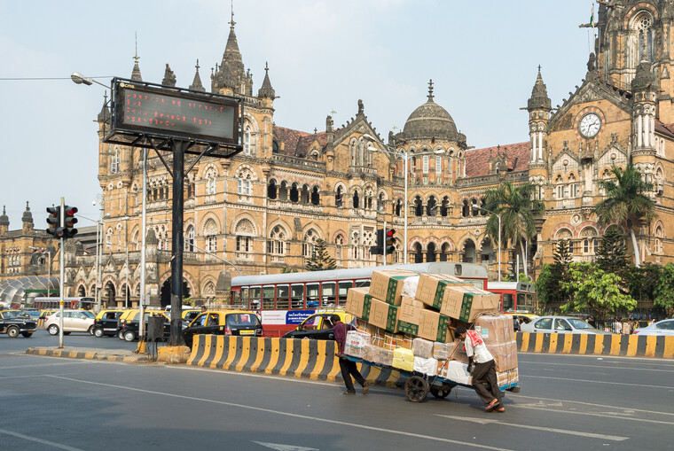 India 2014 - Mumbai 059.jpg
